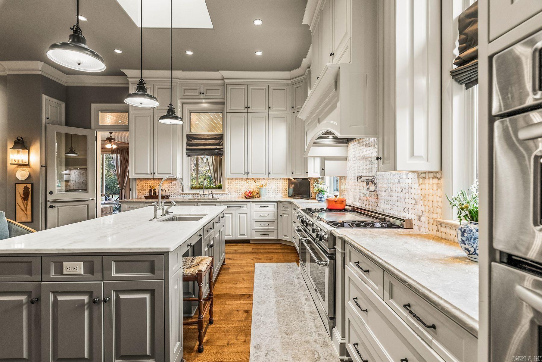 VALLEY FALLS ESTATES - Residential