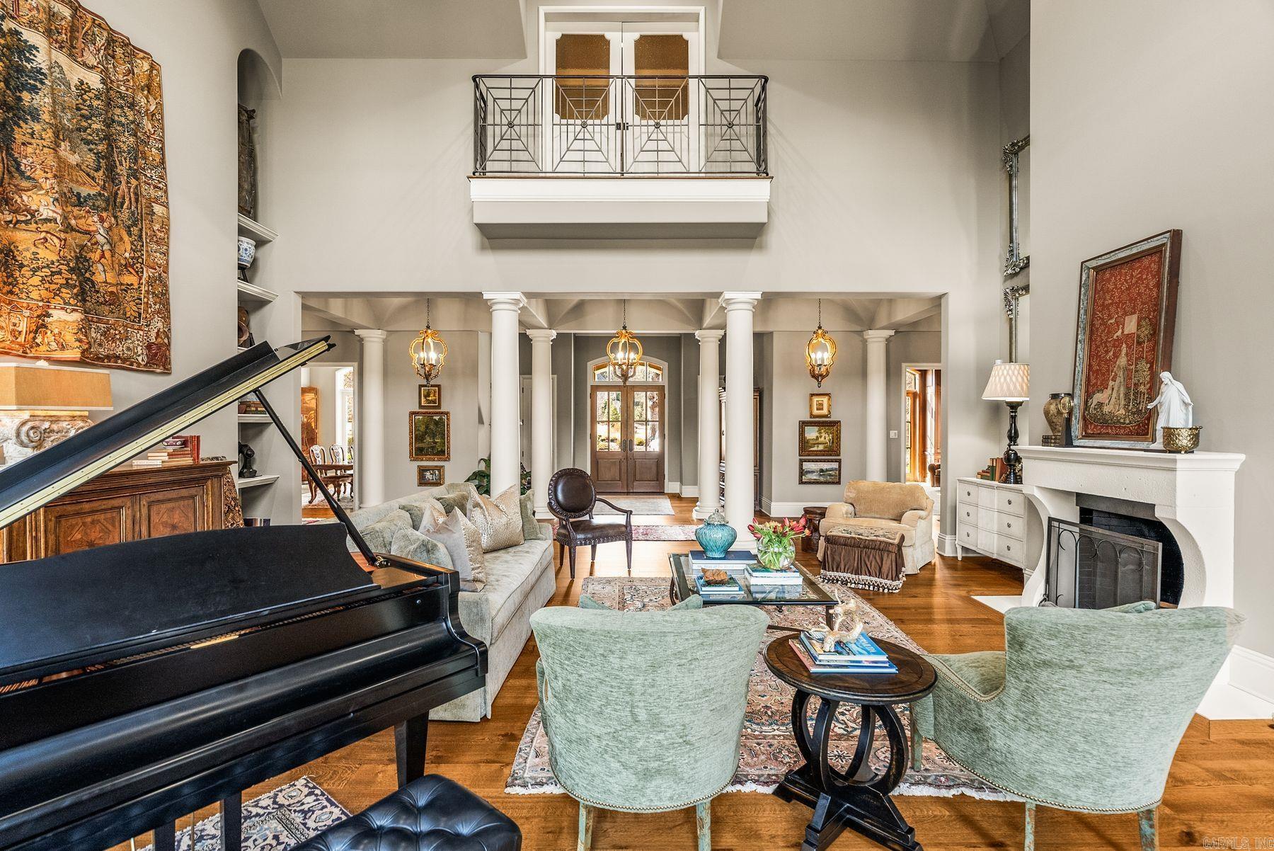 VALLEY FALLS ESTATES - Residential