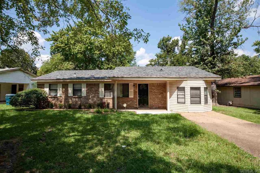 Cute and cozy 4bd/1ba rental in Southwest Little Rock that is waiting for you to call home! Nice flooring, paint, amd ceiling fans. Nice living room area to enjoy time lounging. Eat-in-kitchen for spending time around the table with friends and family. Covered front porch and nice yard. This property is managed by Hoffman Team so beware of scammers - we will never ask you to Cashapp us money. The lease for this property is for 18 months to 2 years with a 3% increase after the first year. Income must be 3x the amount of rent per month unless you have a housing voucher.
