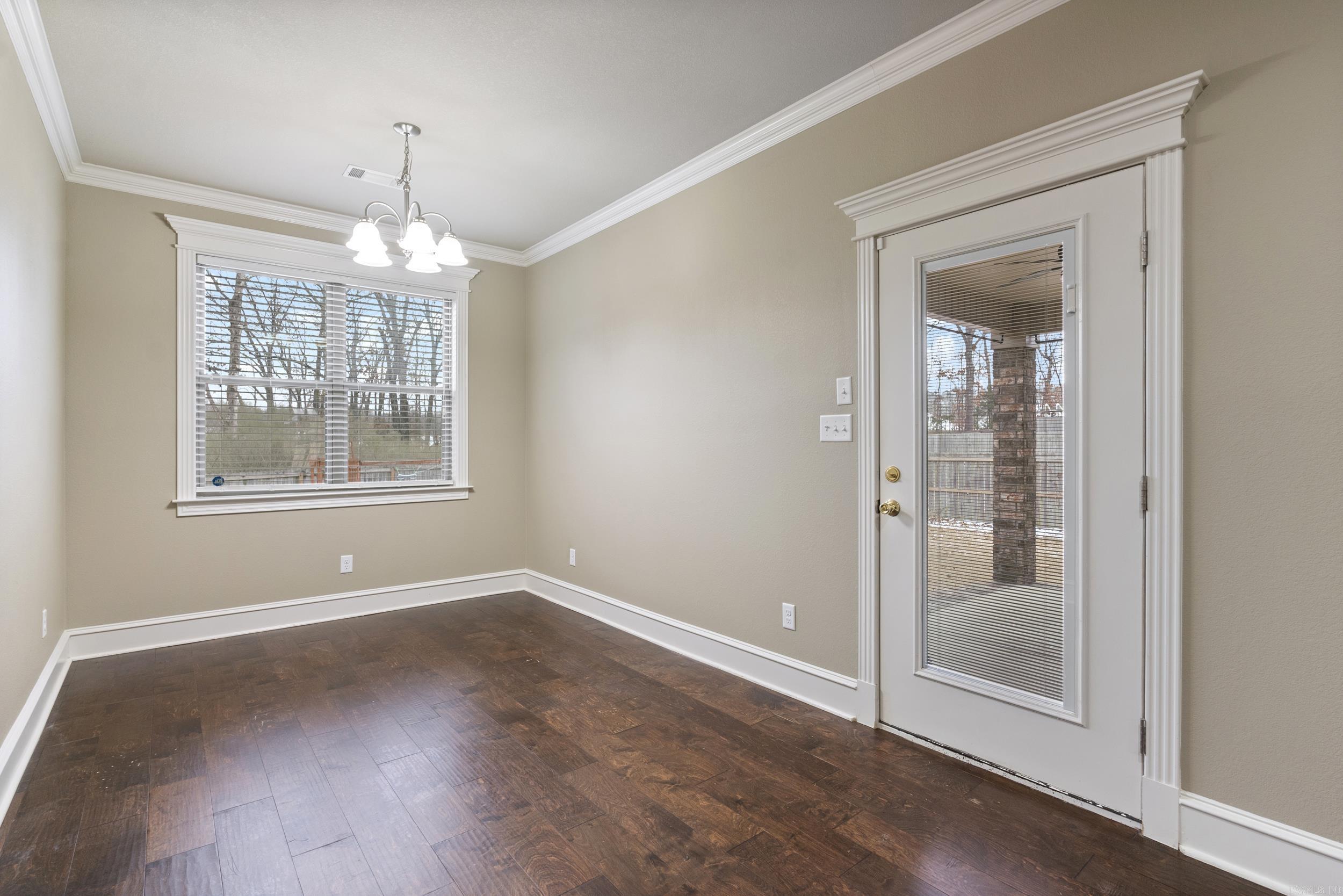 MILLERS GLENN - Residential