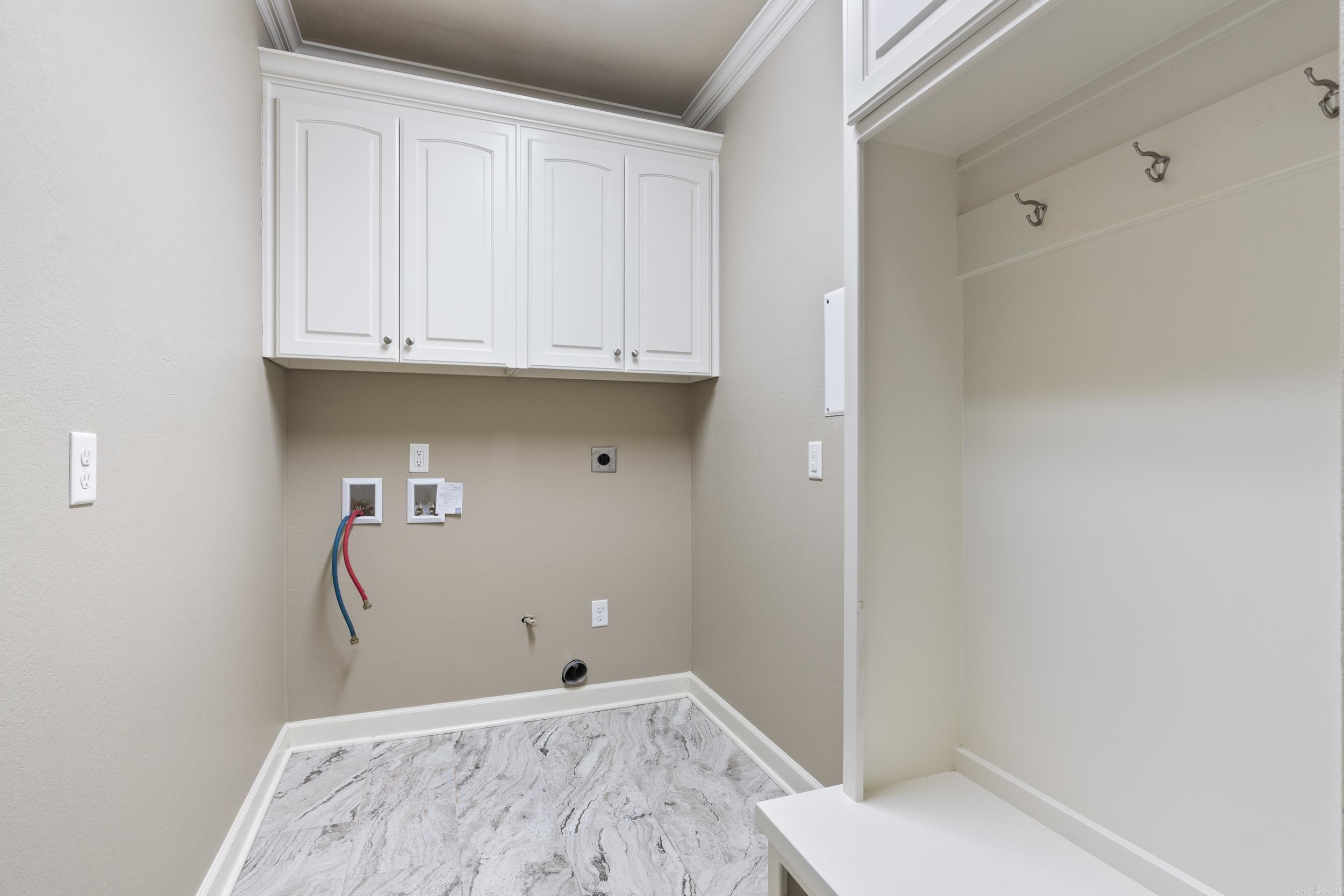 MILLERS GLENN - Residential