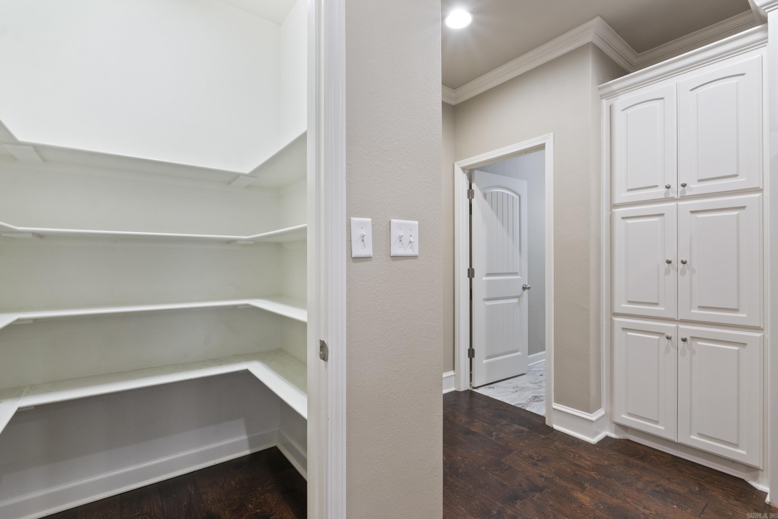 MILLERS GLENN - Residential