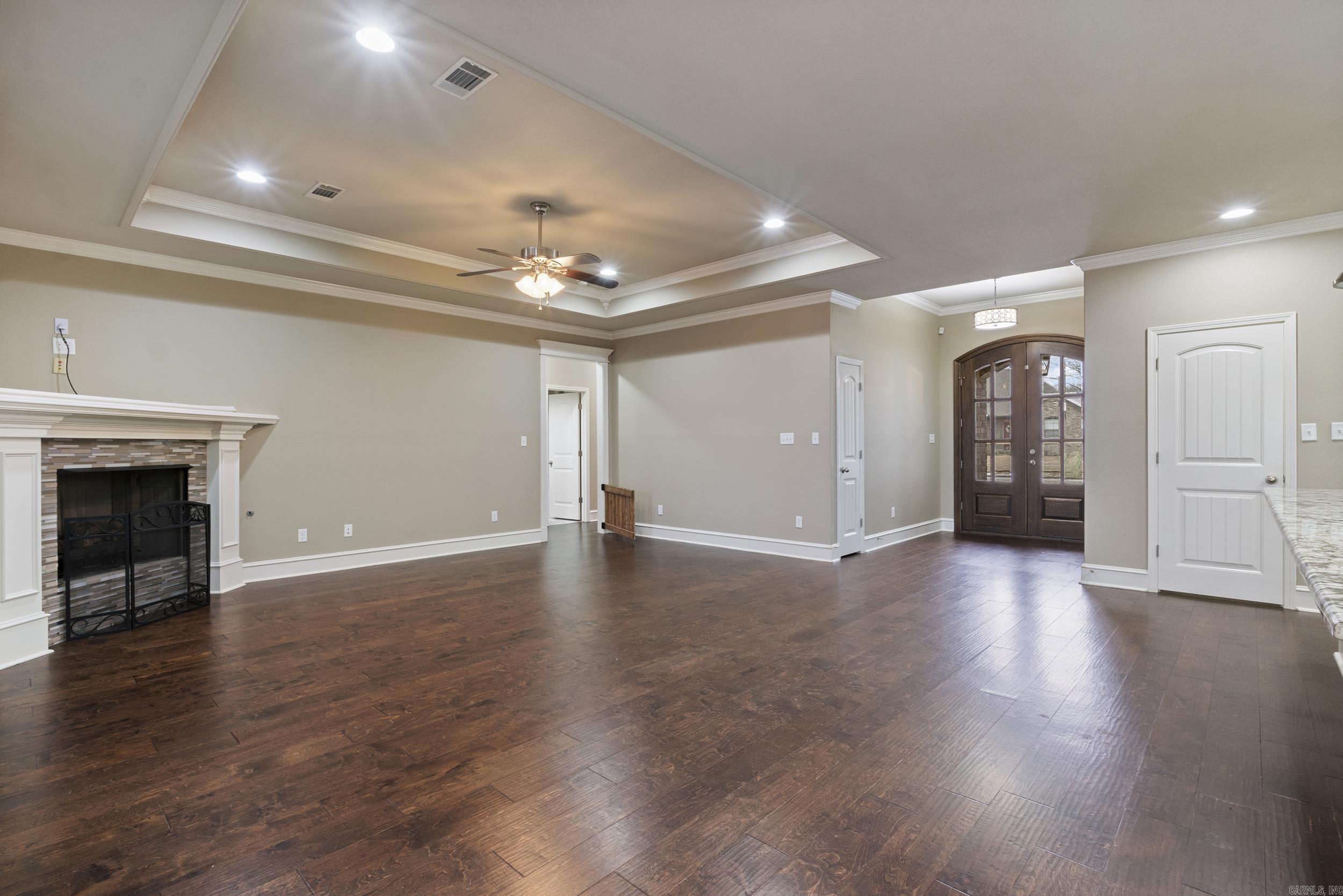 MILLERS GLENN - Residential