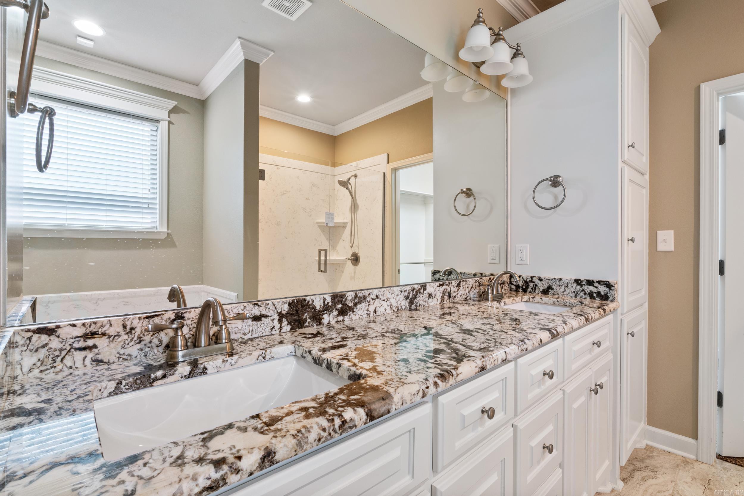 MILLERS GLENN - Residential