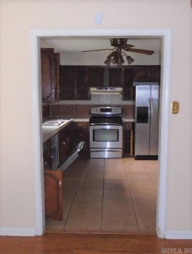 Pecan Lake - Residential Lease