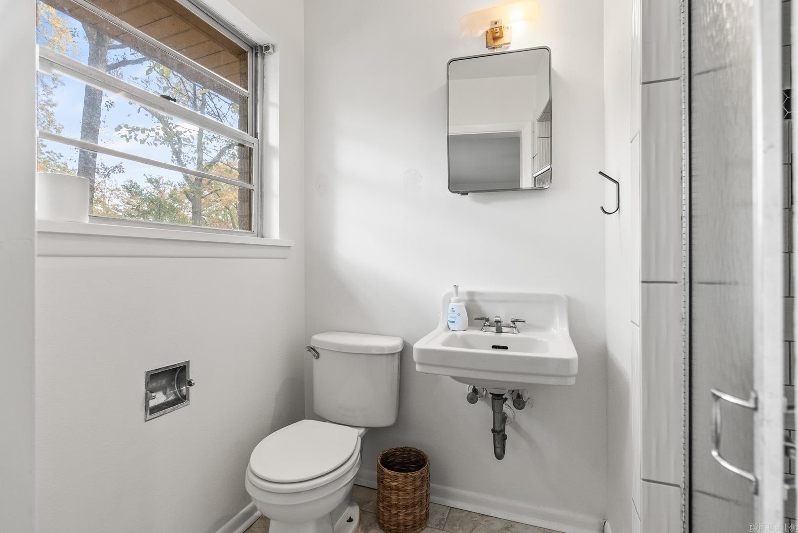 CHERRY & COX - Residential