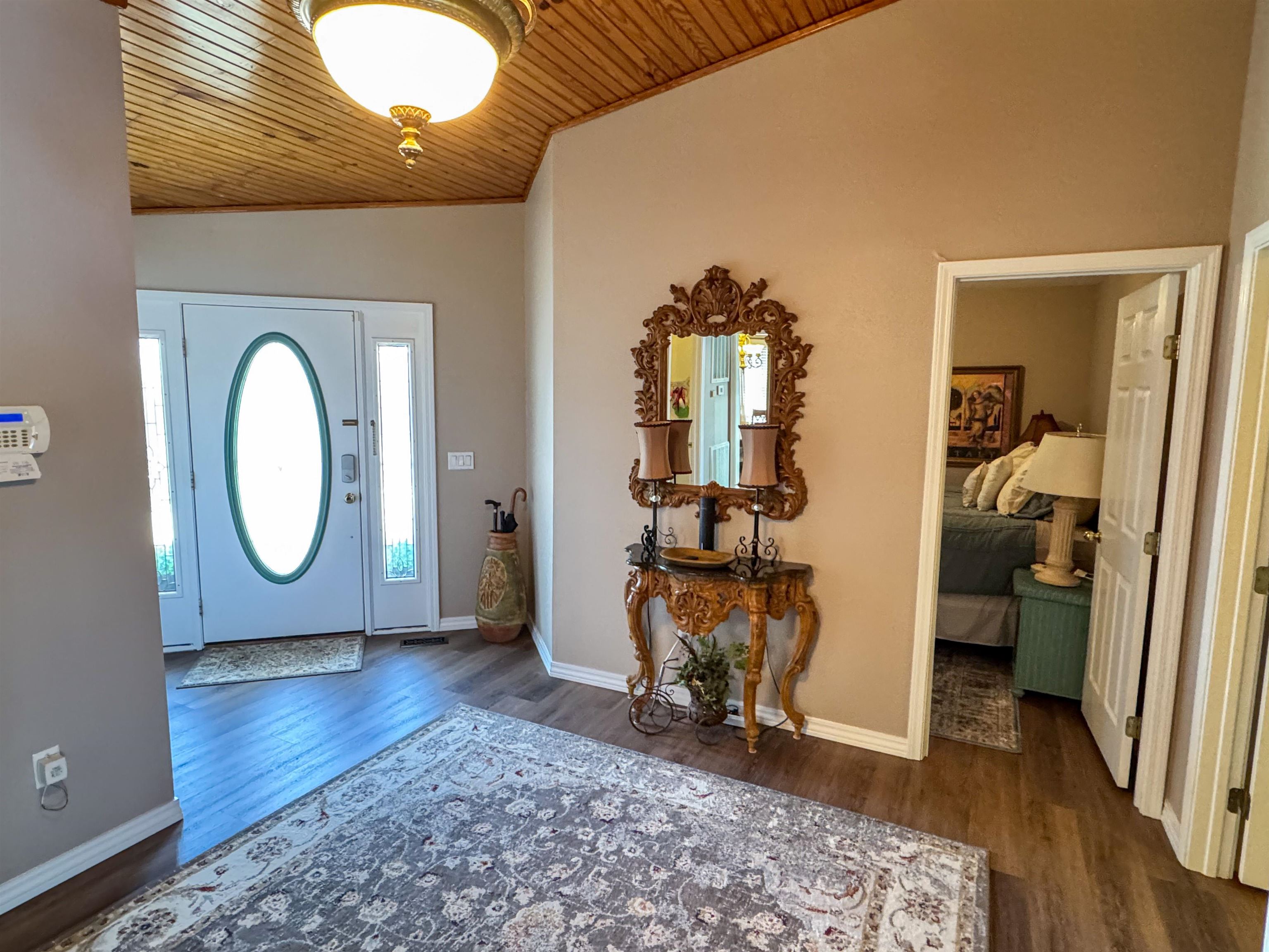 SOUTH SHORE - Residential