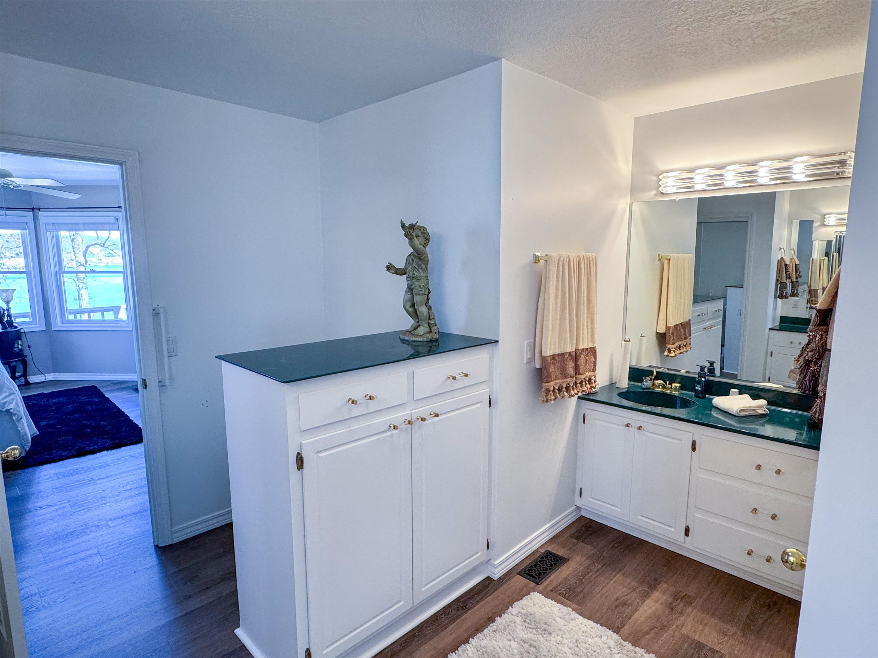 SOUTH SHORE - Residential