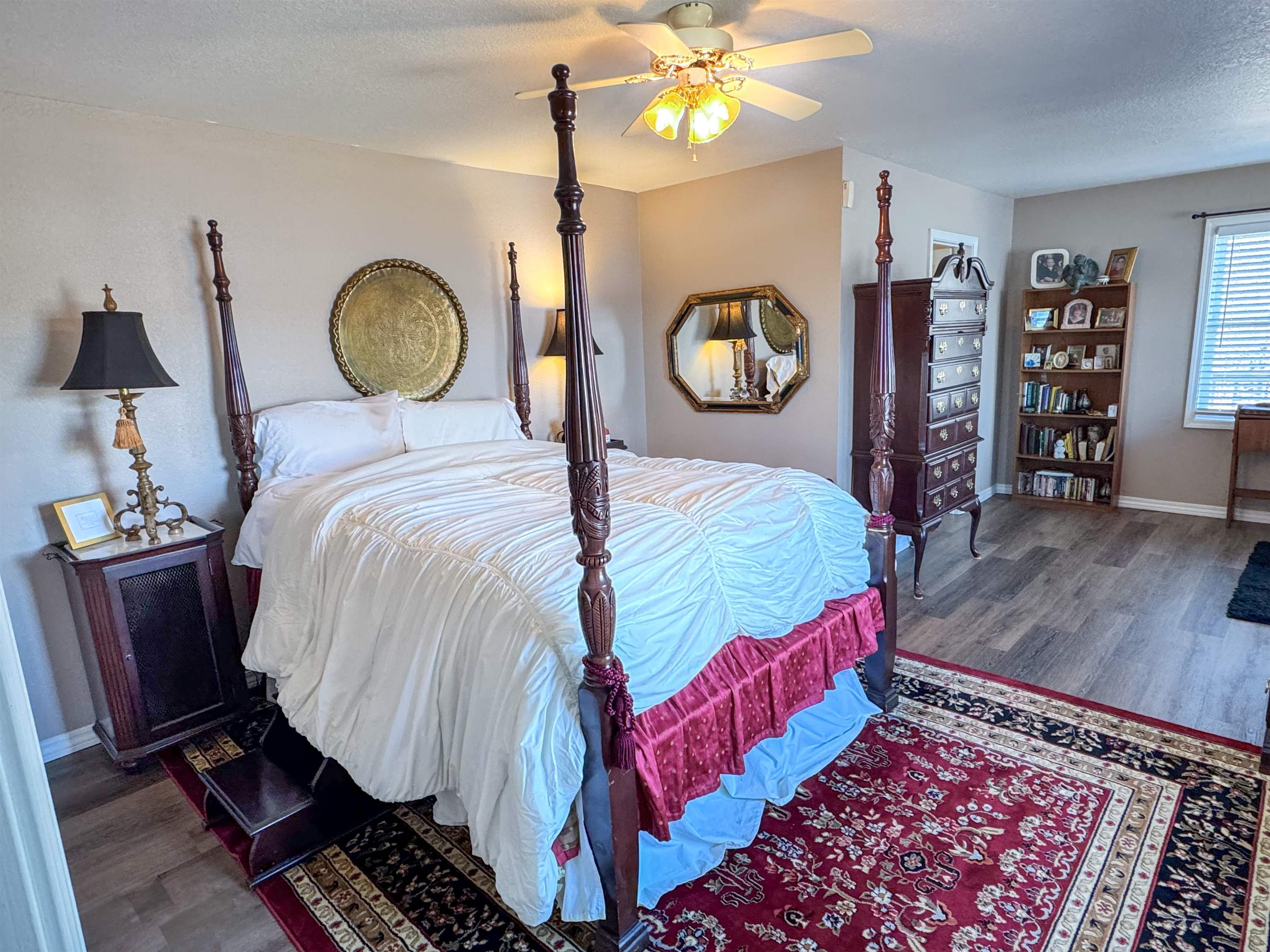 SOUTH SHORE - Residential