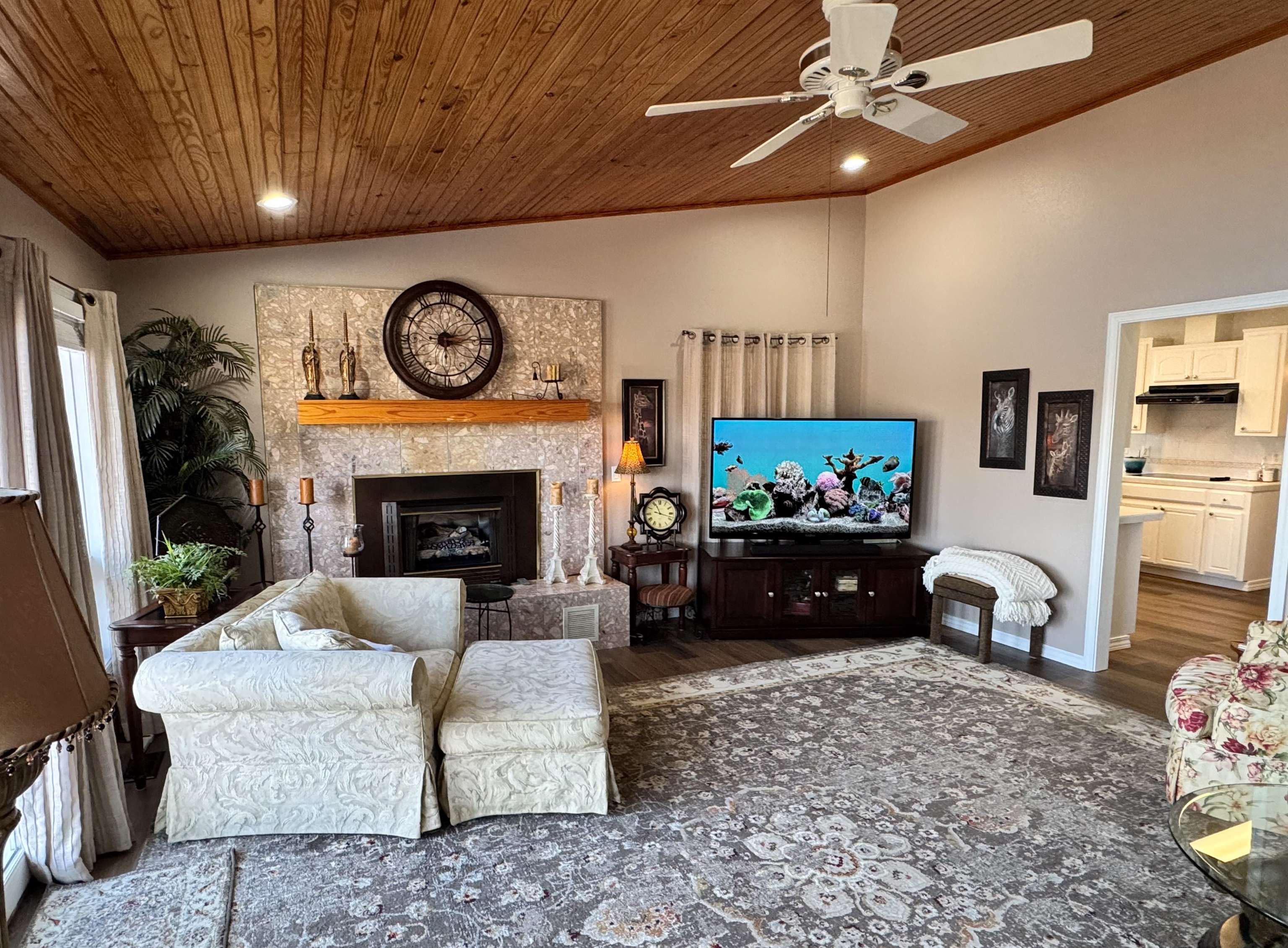 SOUTH SHORE - Residential