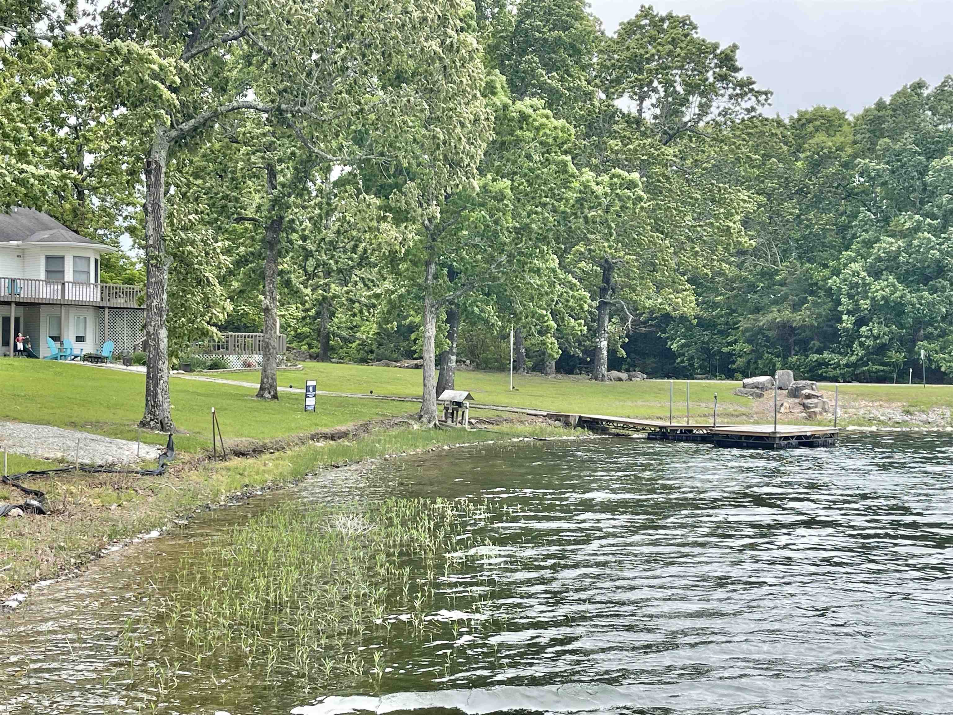 SOUTH SHORE - Residential