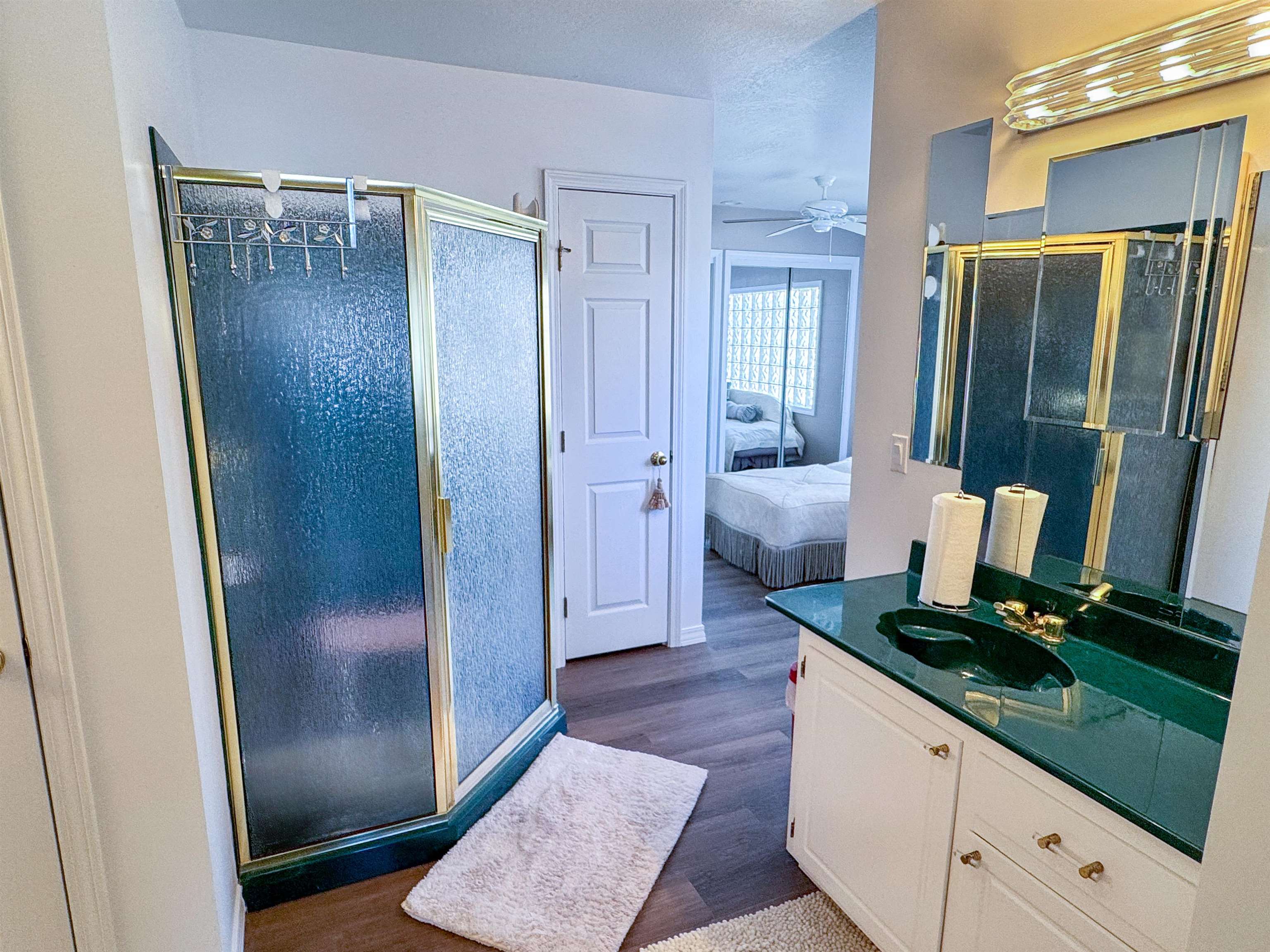 SOUTH SHORE - Residential