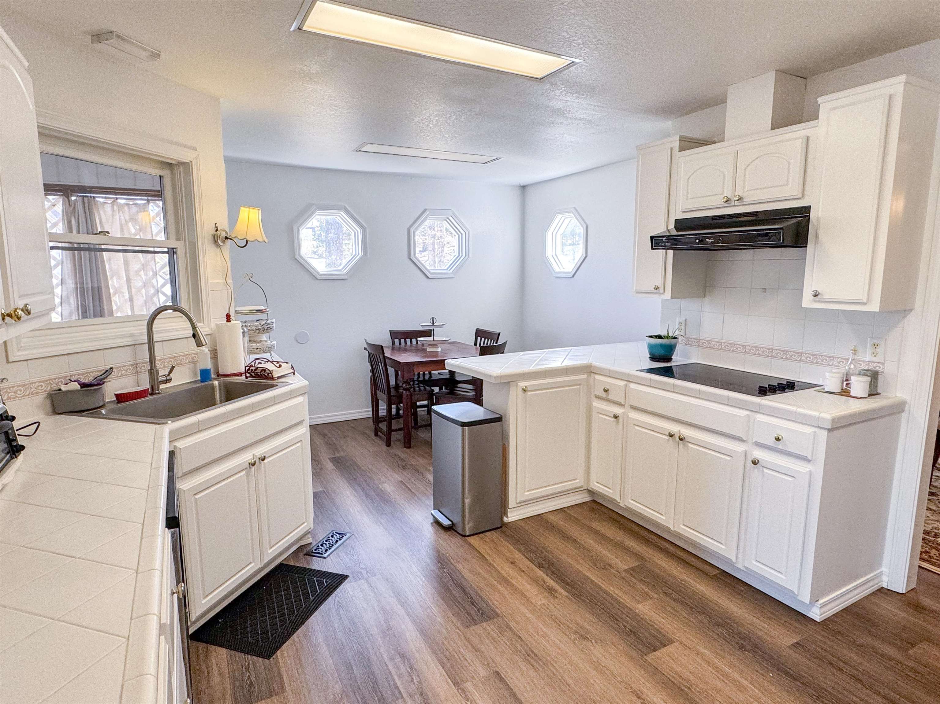 SOUTH SHORE - Residential