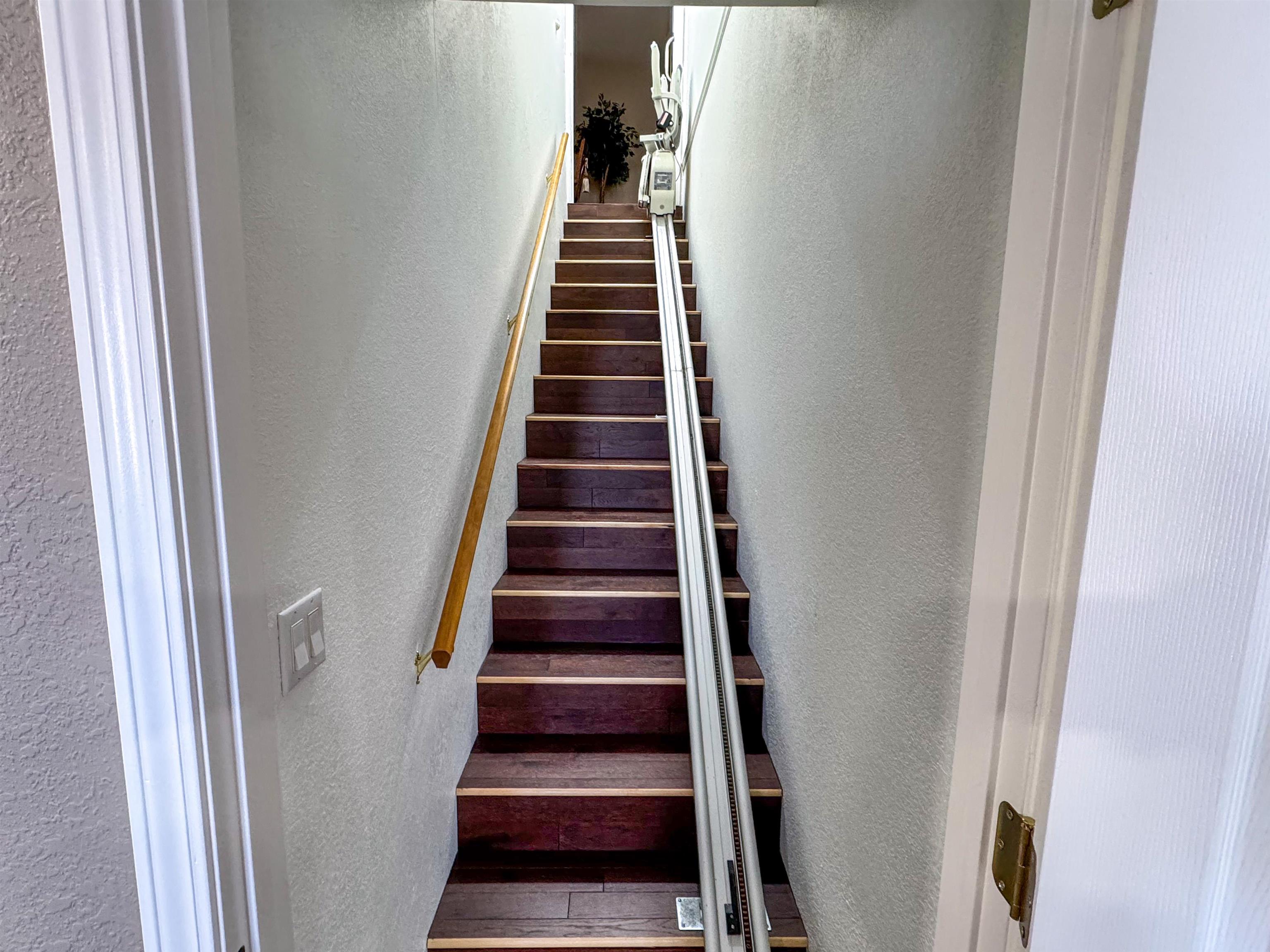 SOUTH SHORE - Residential