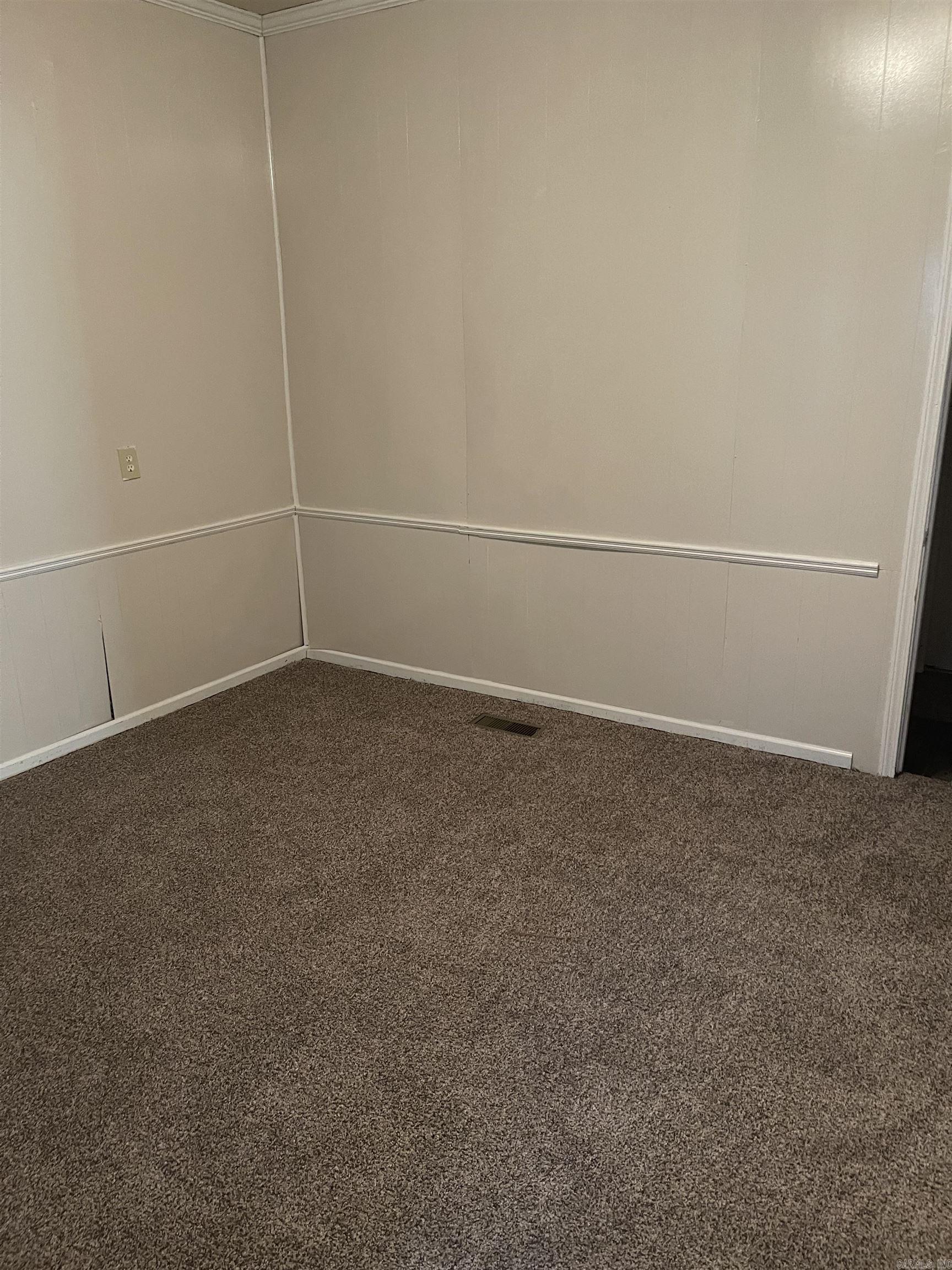 MCGAHHEY/LESLIES - Residential