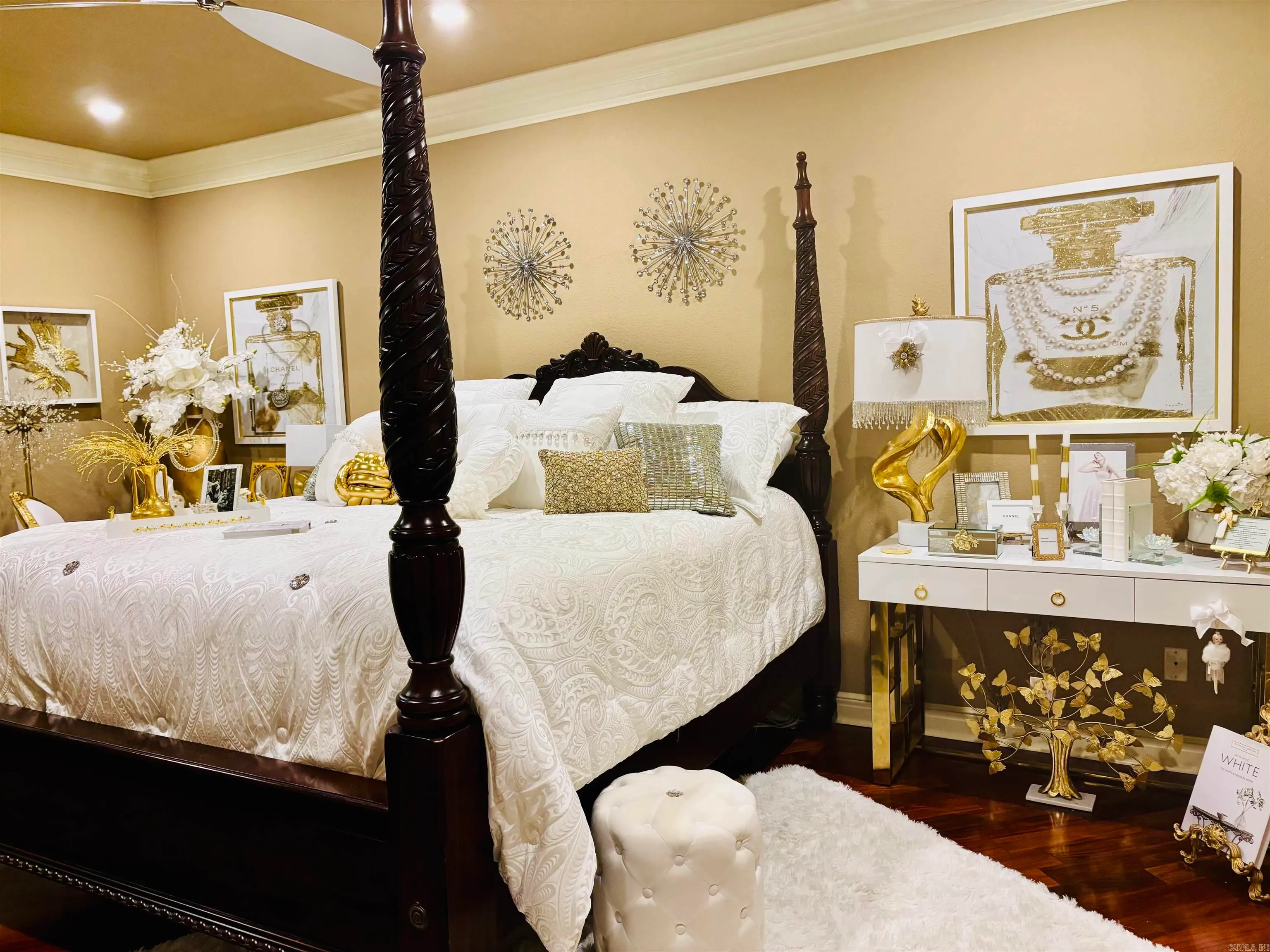 Hot Springs, Arkansas 71913, United States, 2 Bedrooms Bedrooms, ,2 BathroomsBathrooms,Residential,Active,242859