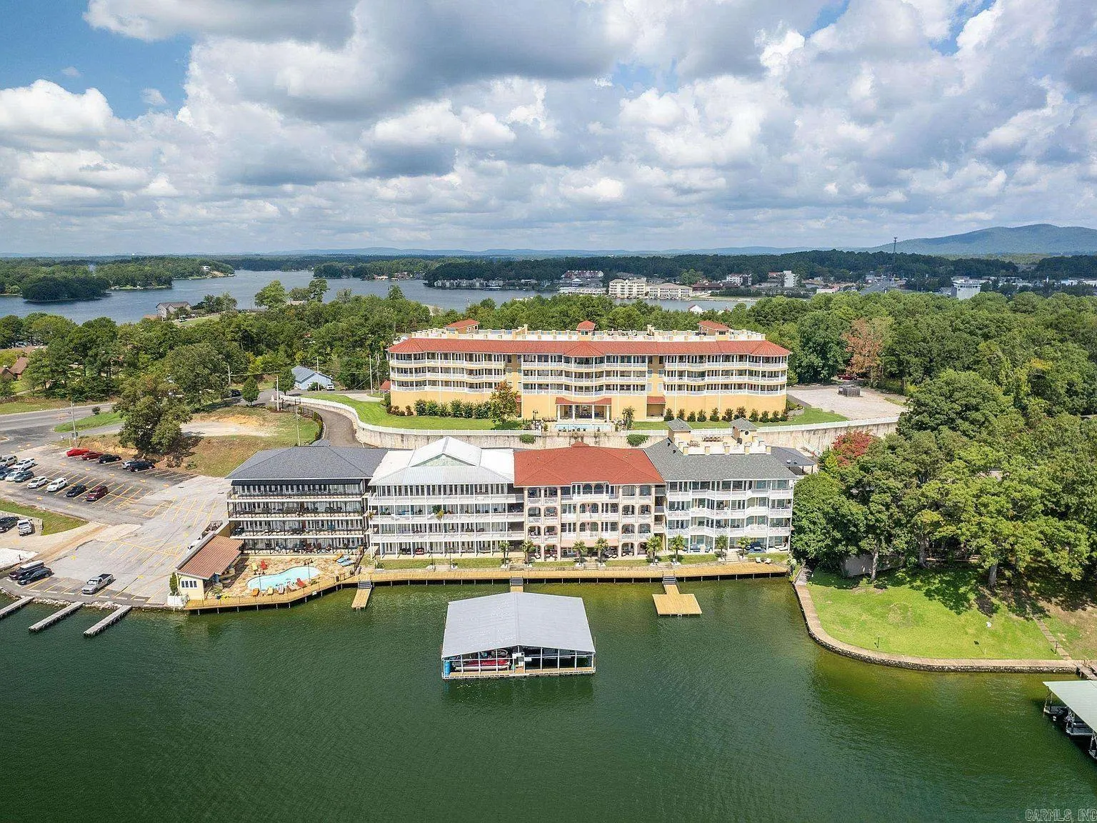 Hot Springs, Arkansas 71913, United States, 2 Bedrooms Bedrooms, ,2 BathroomsBathrooms,Residential,Active,242859