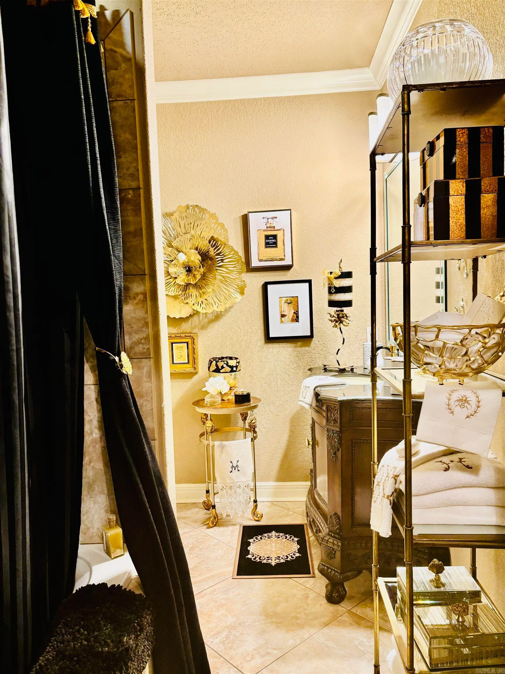 Hot Springs, Arkansas 71913, United States, 2 Bedrooms Bedrooms, ,2 BathroomsBathrooms,Residential,Active,242859