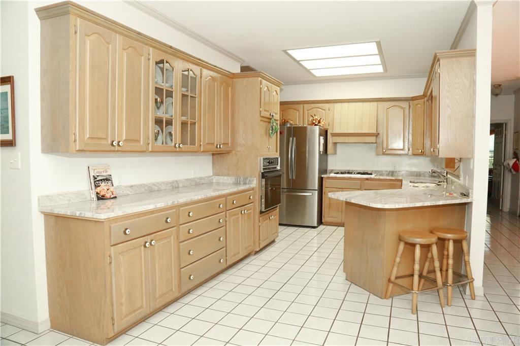 LANDS END - Residential