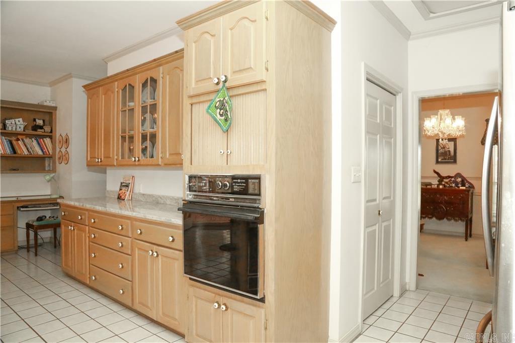 LANDS END - Residential