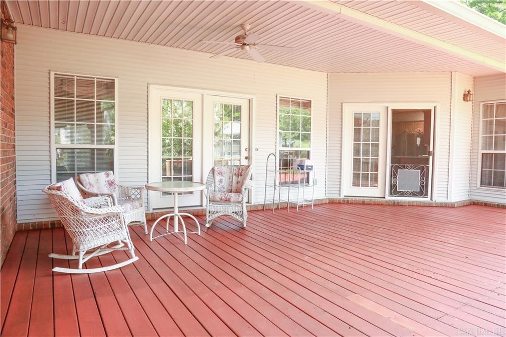 LANDS END - Residential