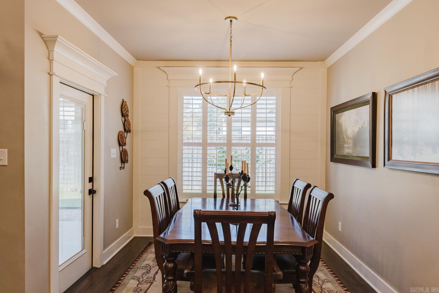 HURRICANE GARDENS - Residential