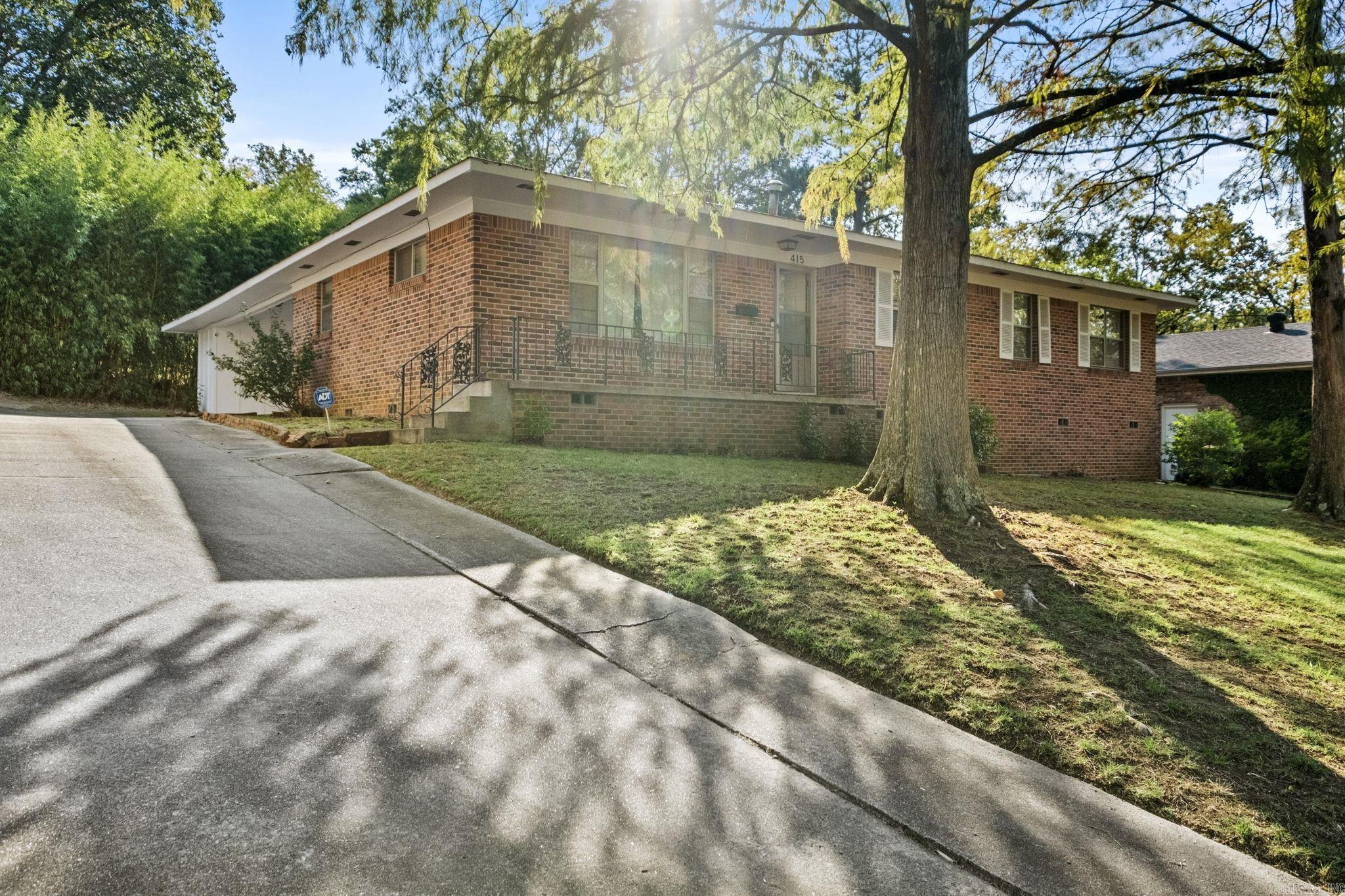 SHANNON HILLS - Residential