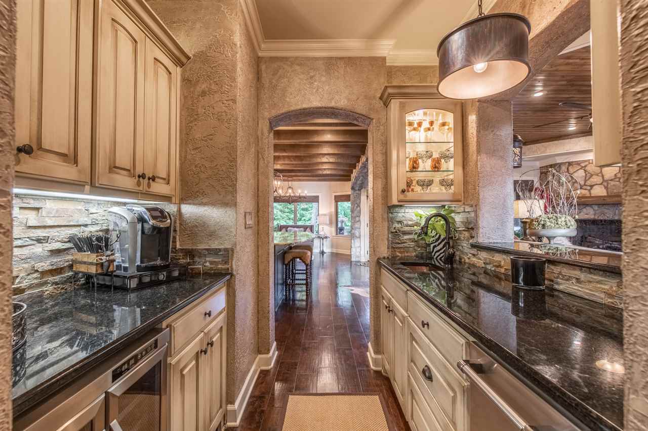 WOODLANDS EDGE - Residential