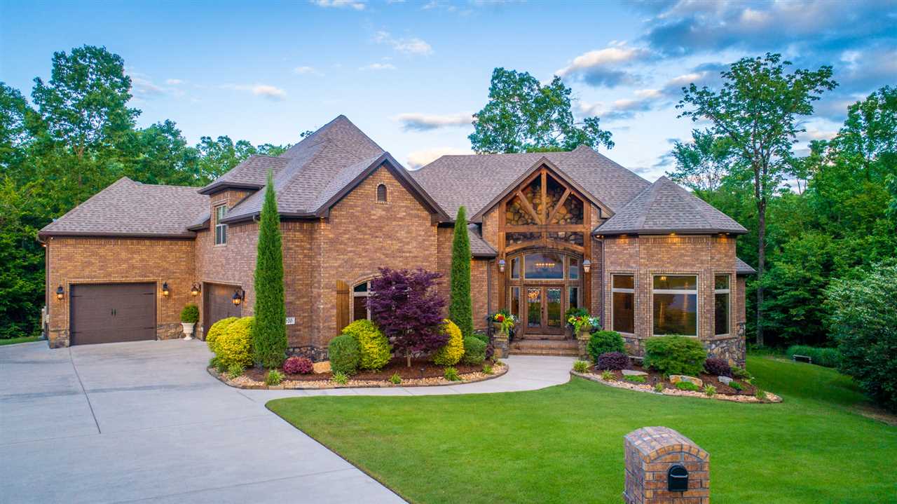 WOODLANDS EDGE - Residential