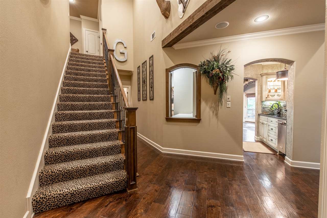 WOODLANDS EDGE - Residential