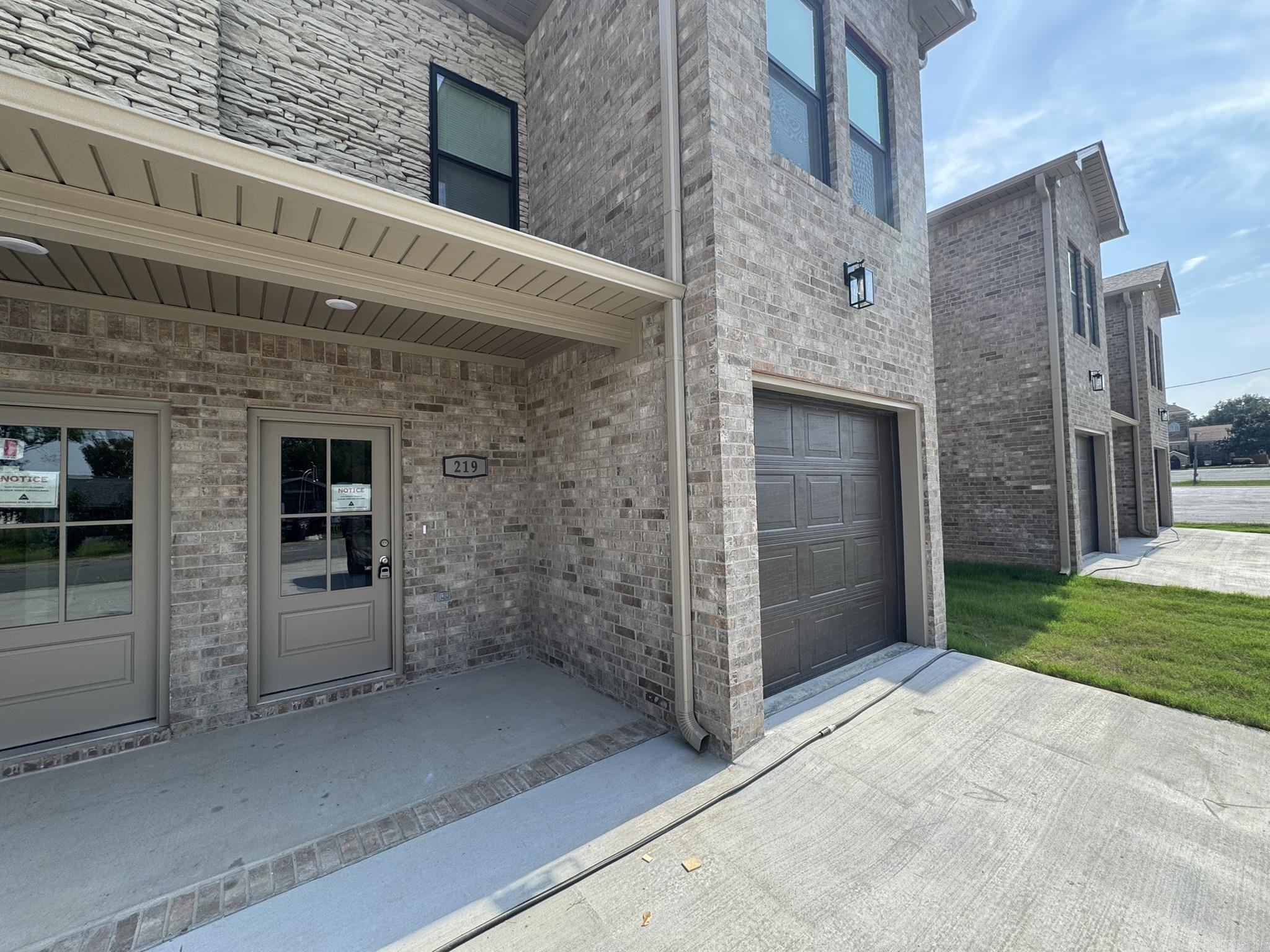 GALLOWAYS ADDN - Residential Lease