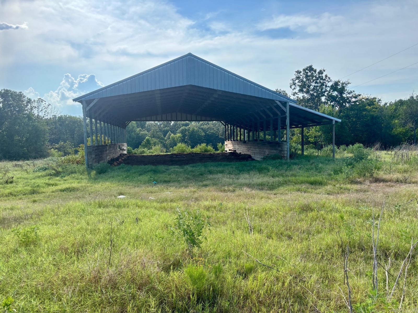 Metes & Bounds - Land