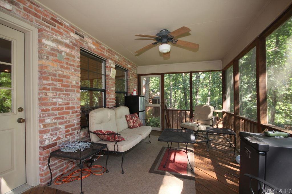 PEBBLE BEACH PARK - Residential