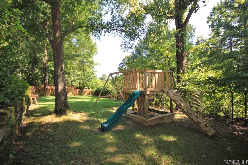 PEBBLE BEACH PARK - Residential