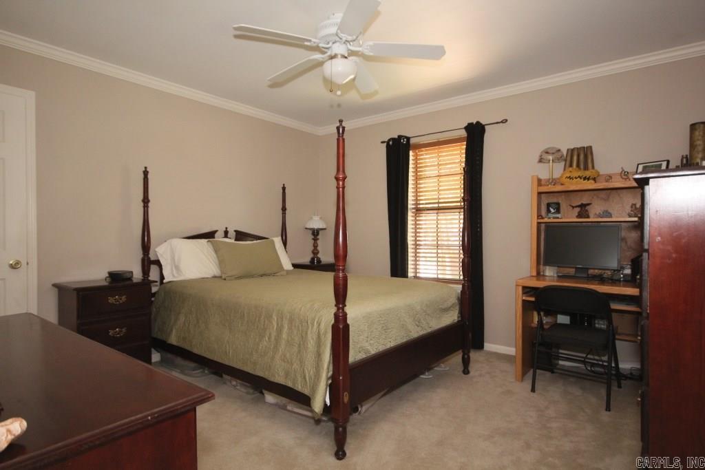 PEBBLE BEACH PARK - Residential