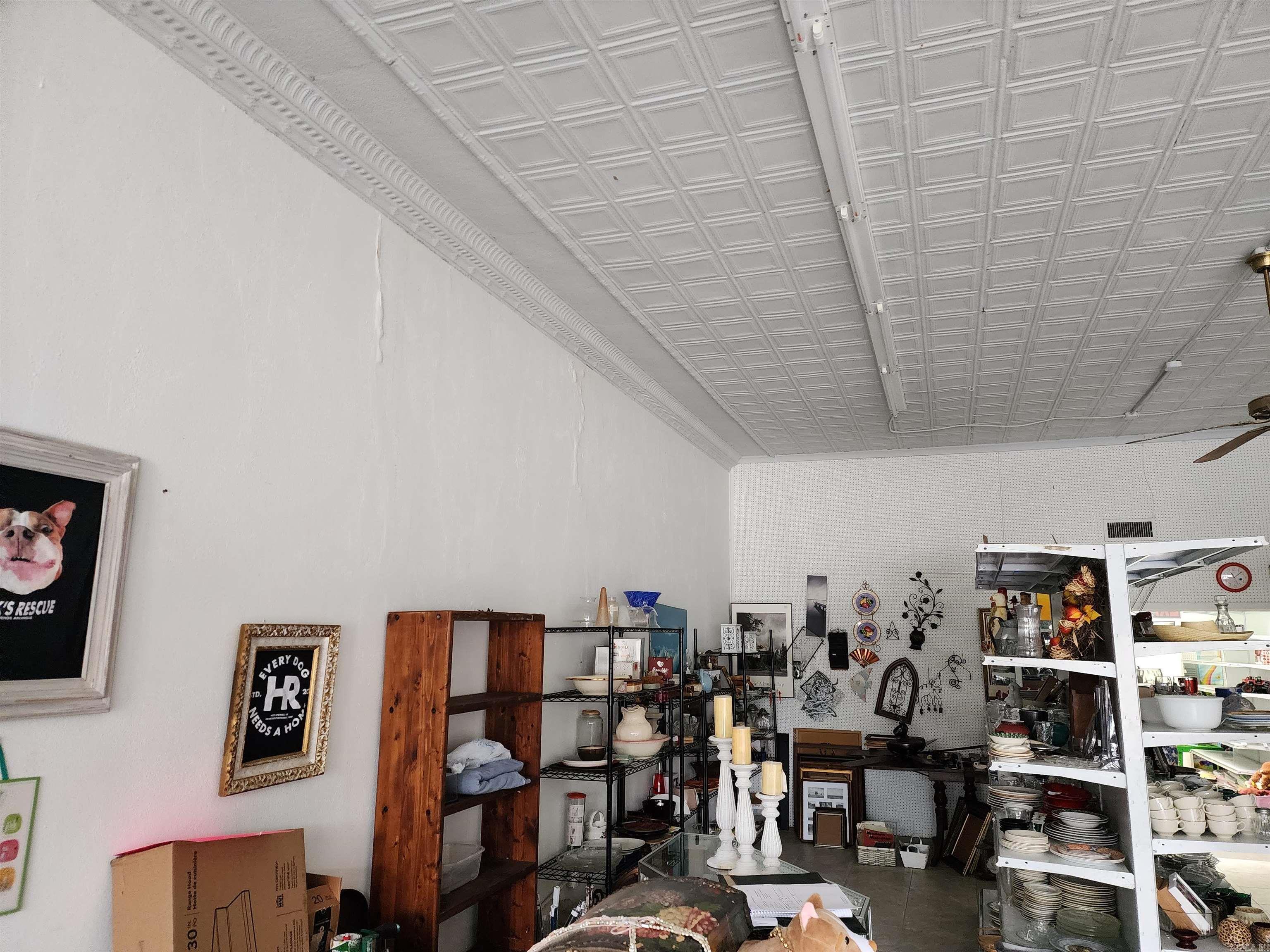 MOORES ADD - Commercial Sale