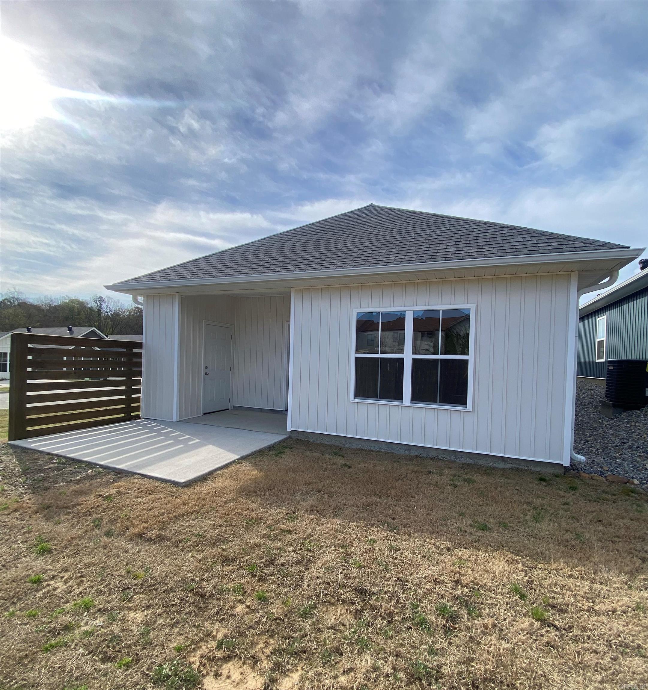 Leawood - Residential Income