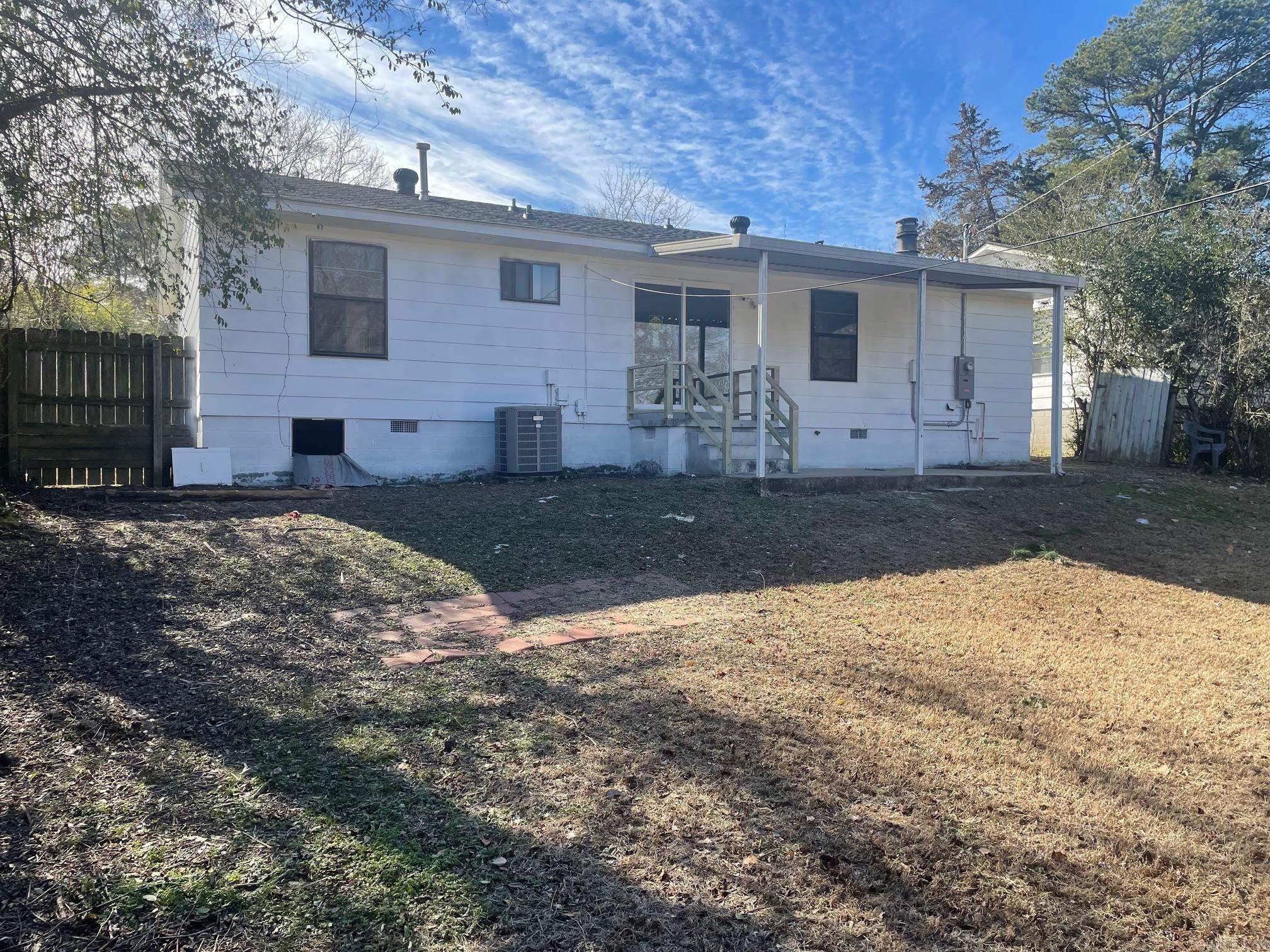 LAKE VIEW - Residential Lease