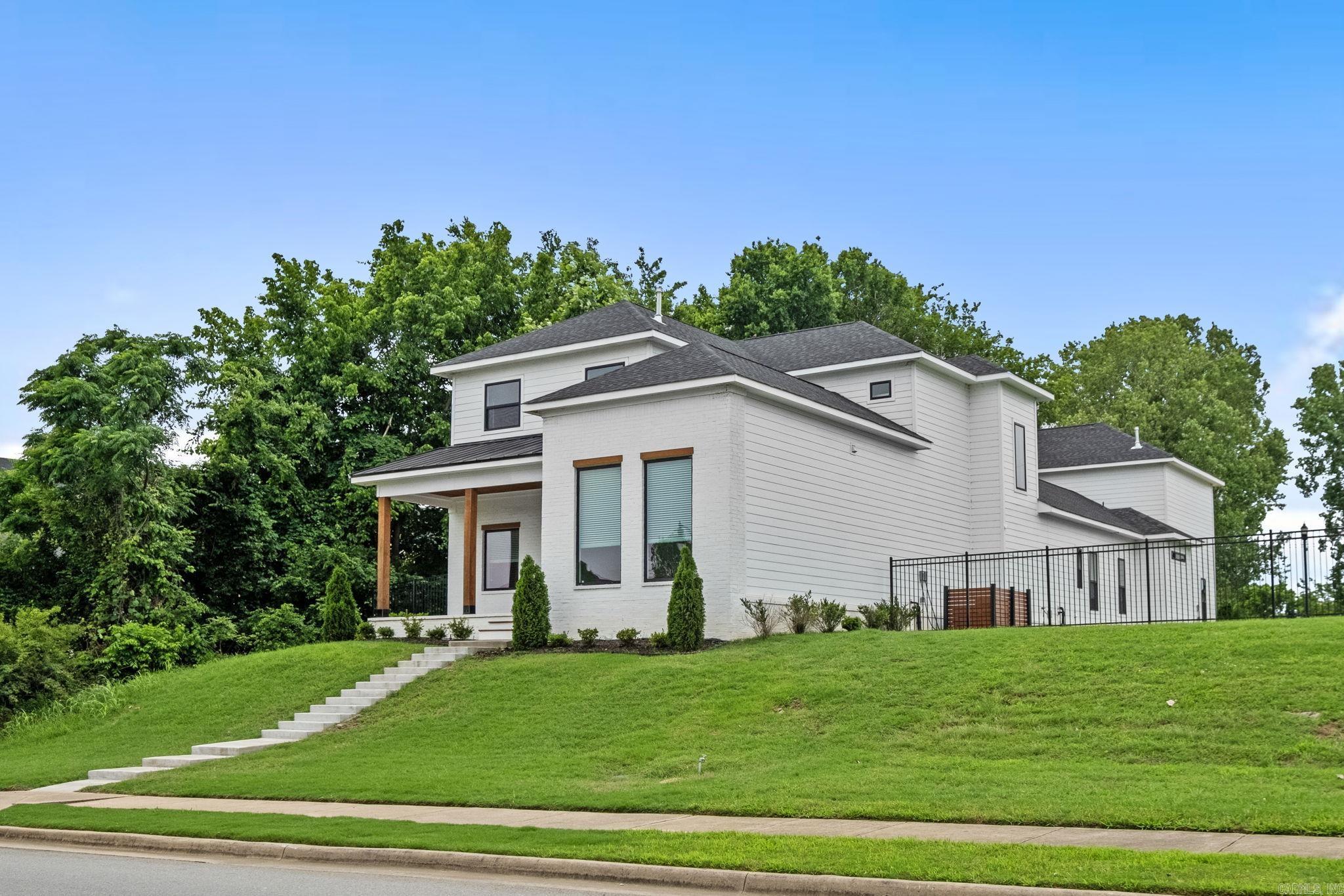 Rockwater Village - Residential