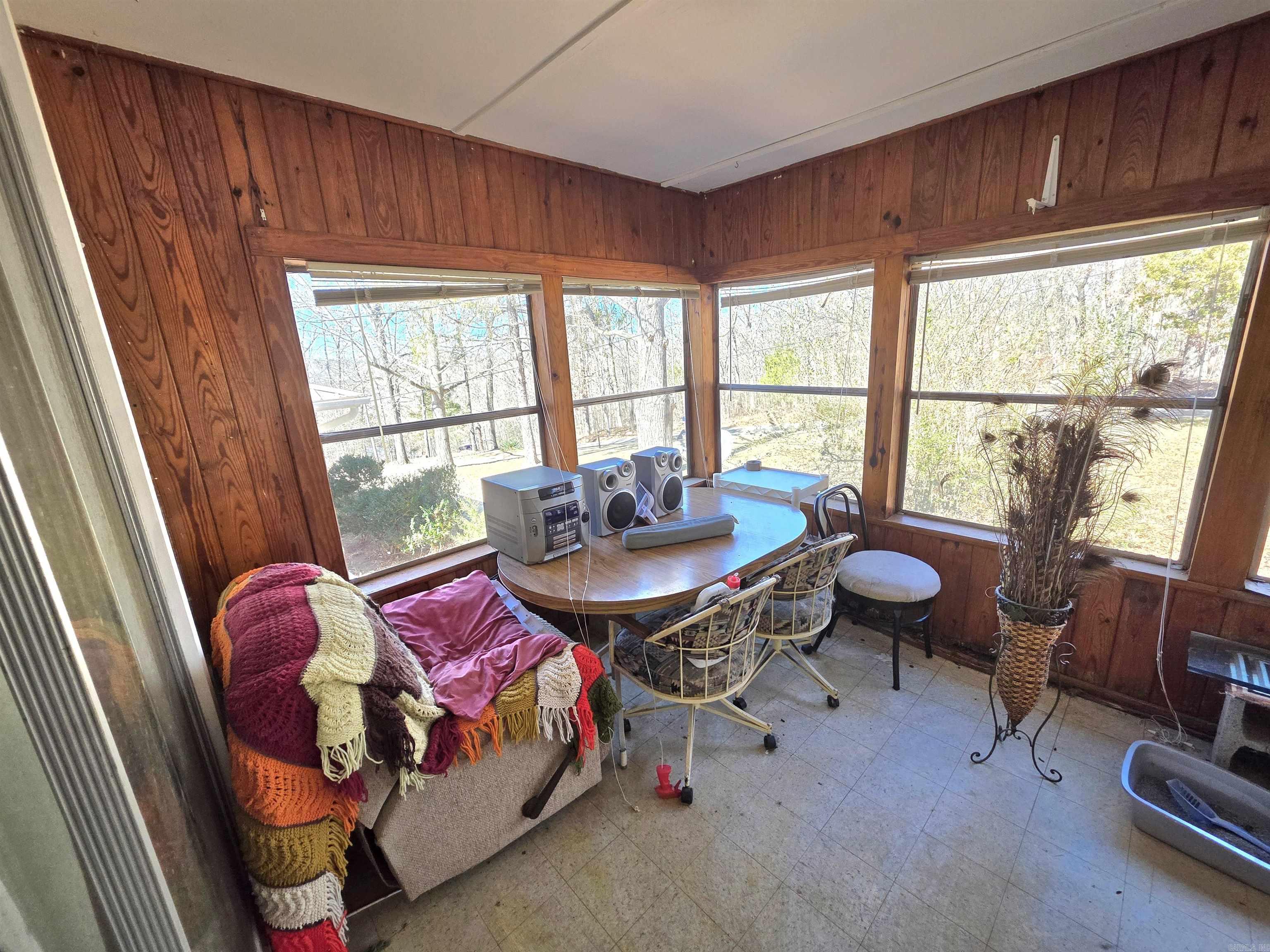 CHICKASAW - Residential