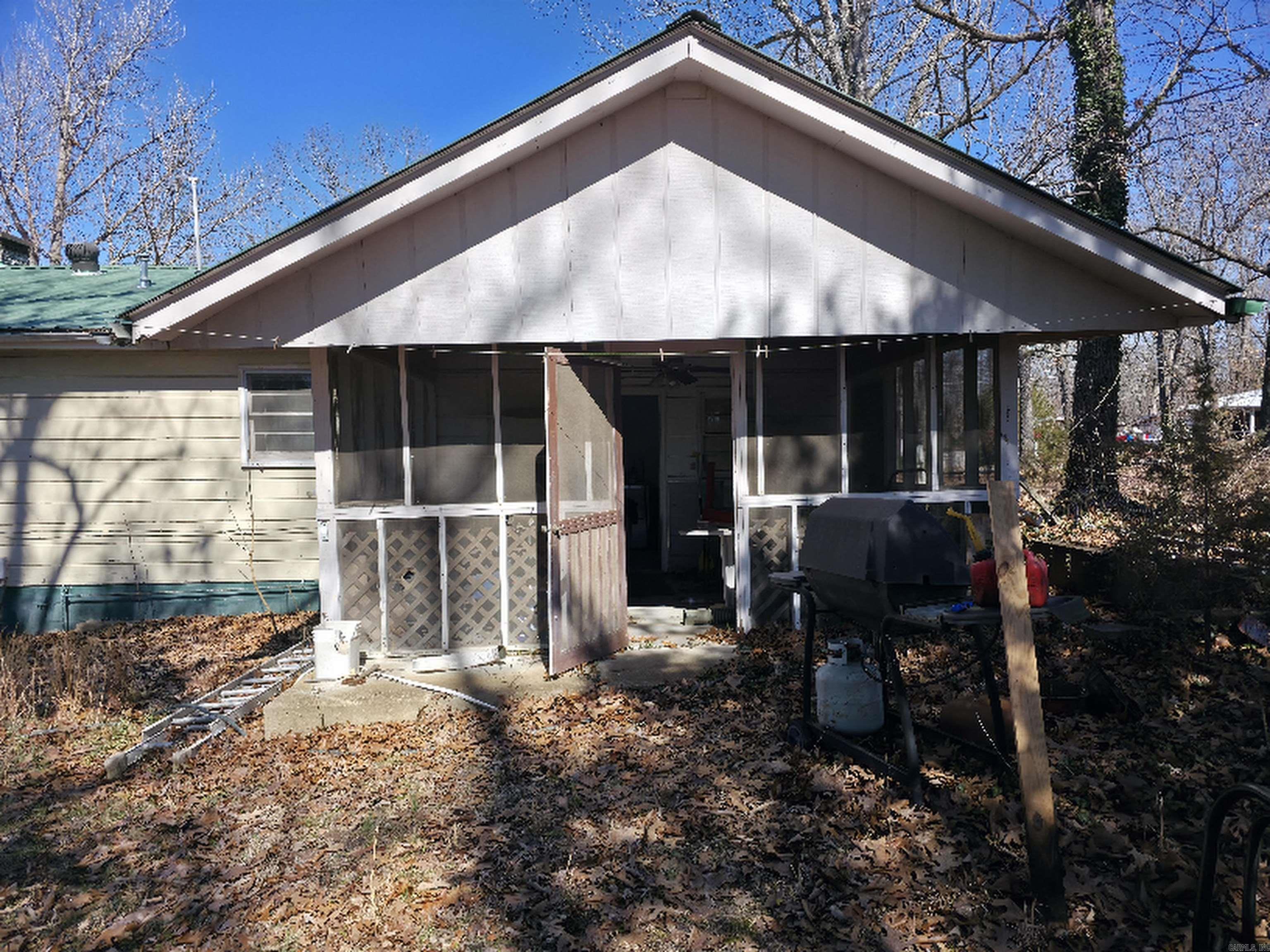 CHICKASAW - Residential