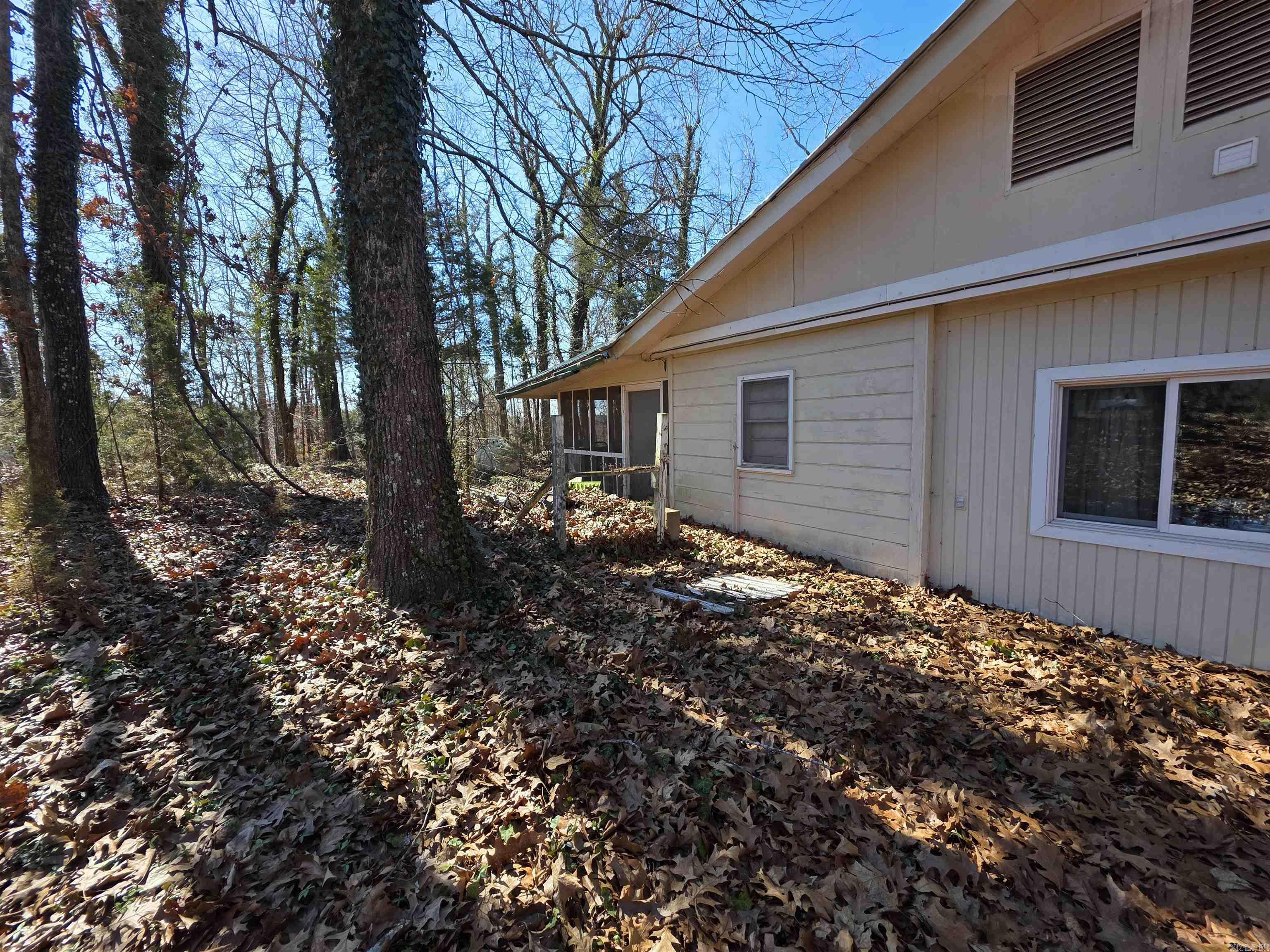 CHICKASAW - Residential