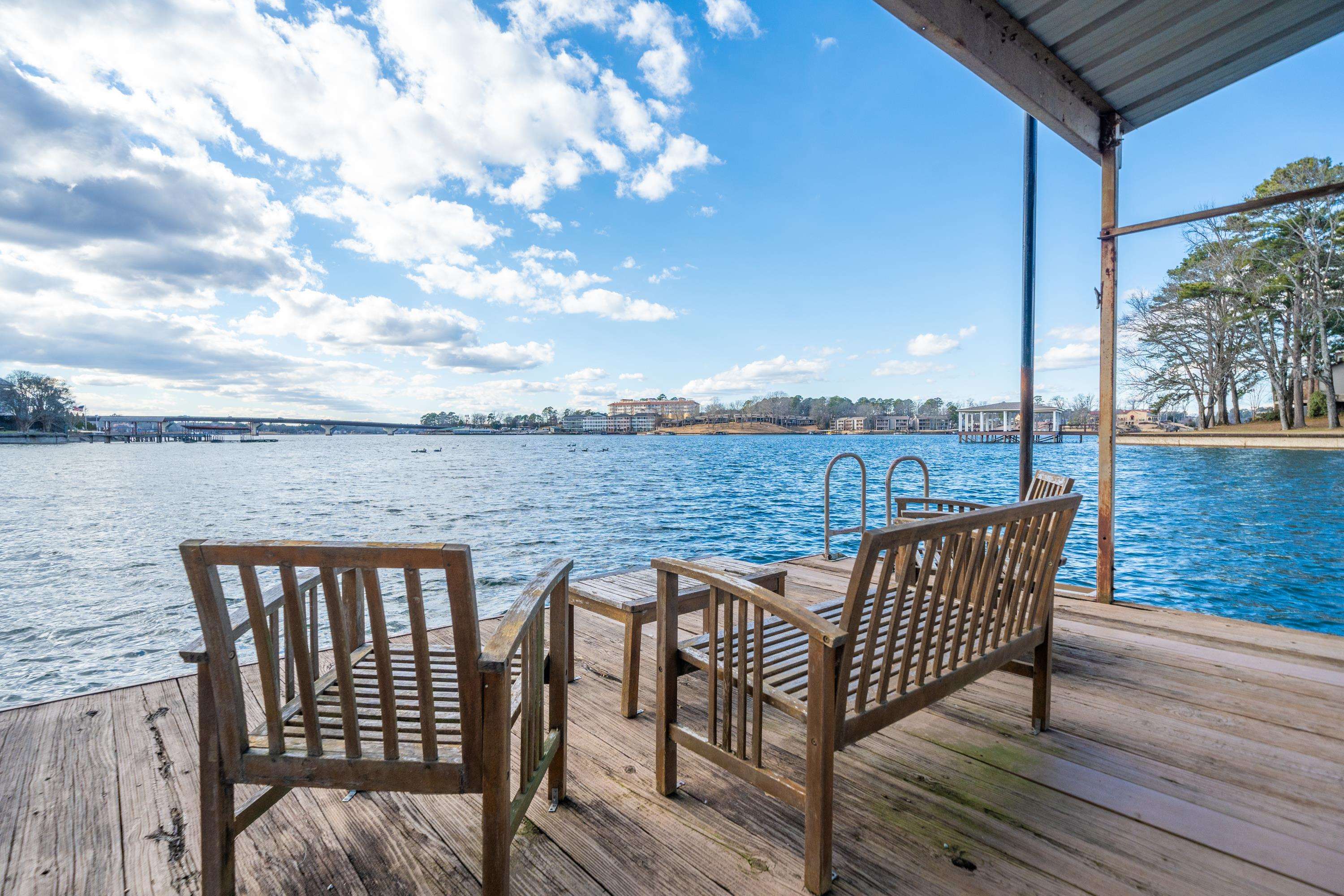 Quinns Lake Park - Residential