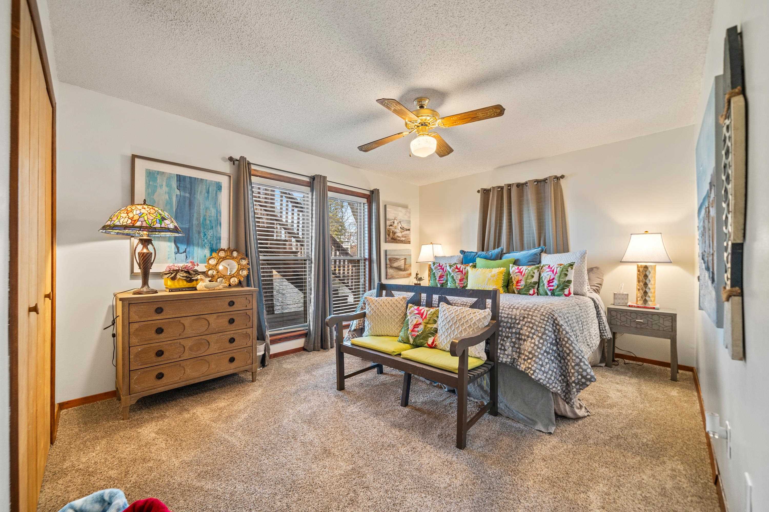 Quinns Lake Park - Residential