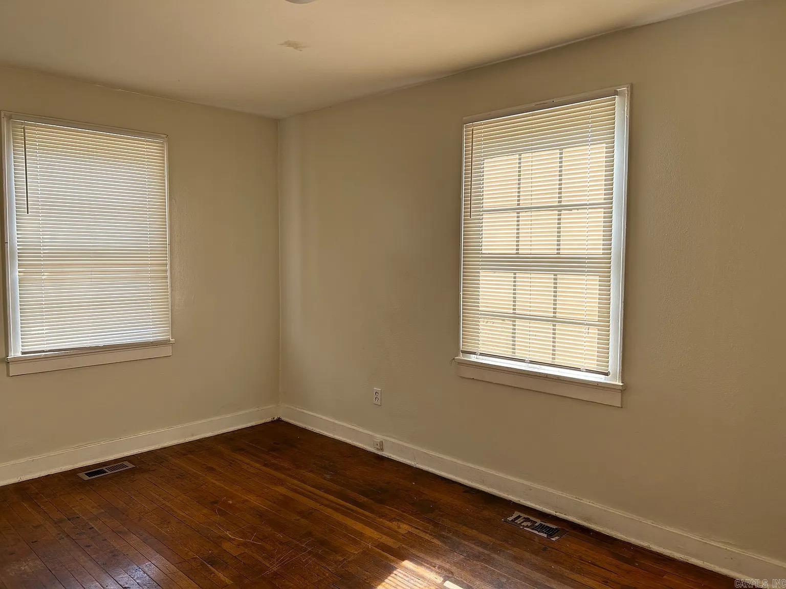 PINE FOREST - Residential