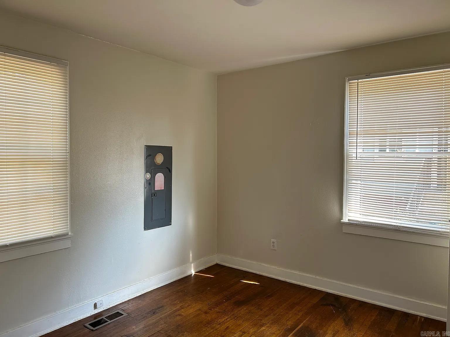 PINE FOREST - Residential