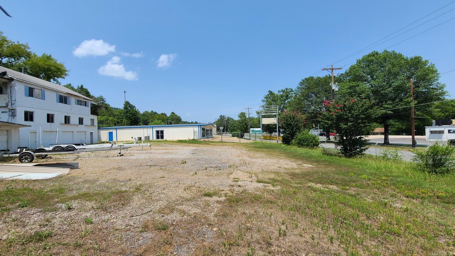 McKowns - Commercial Sale