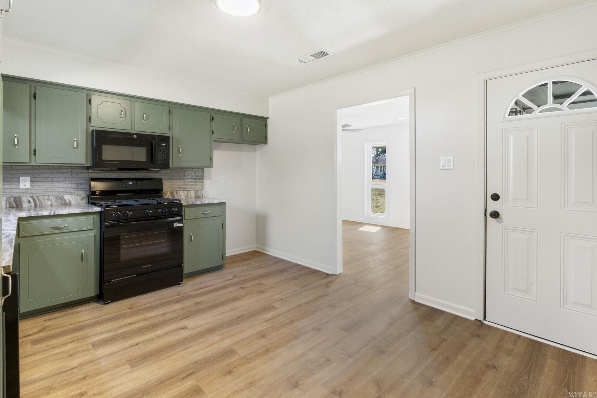 STAGECOACH VILLAGE - Residential