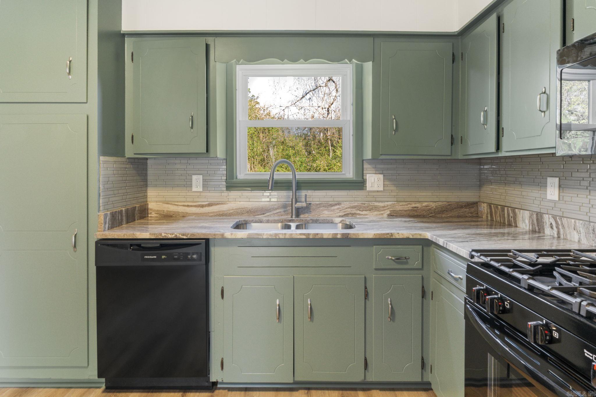 STAGECOACH VILLAGE - Residential