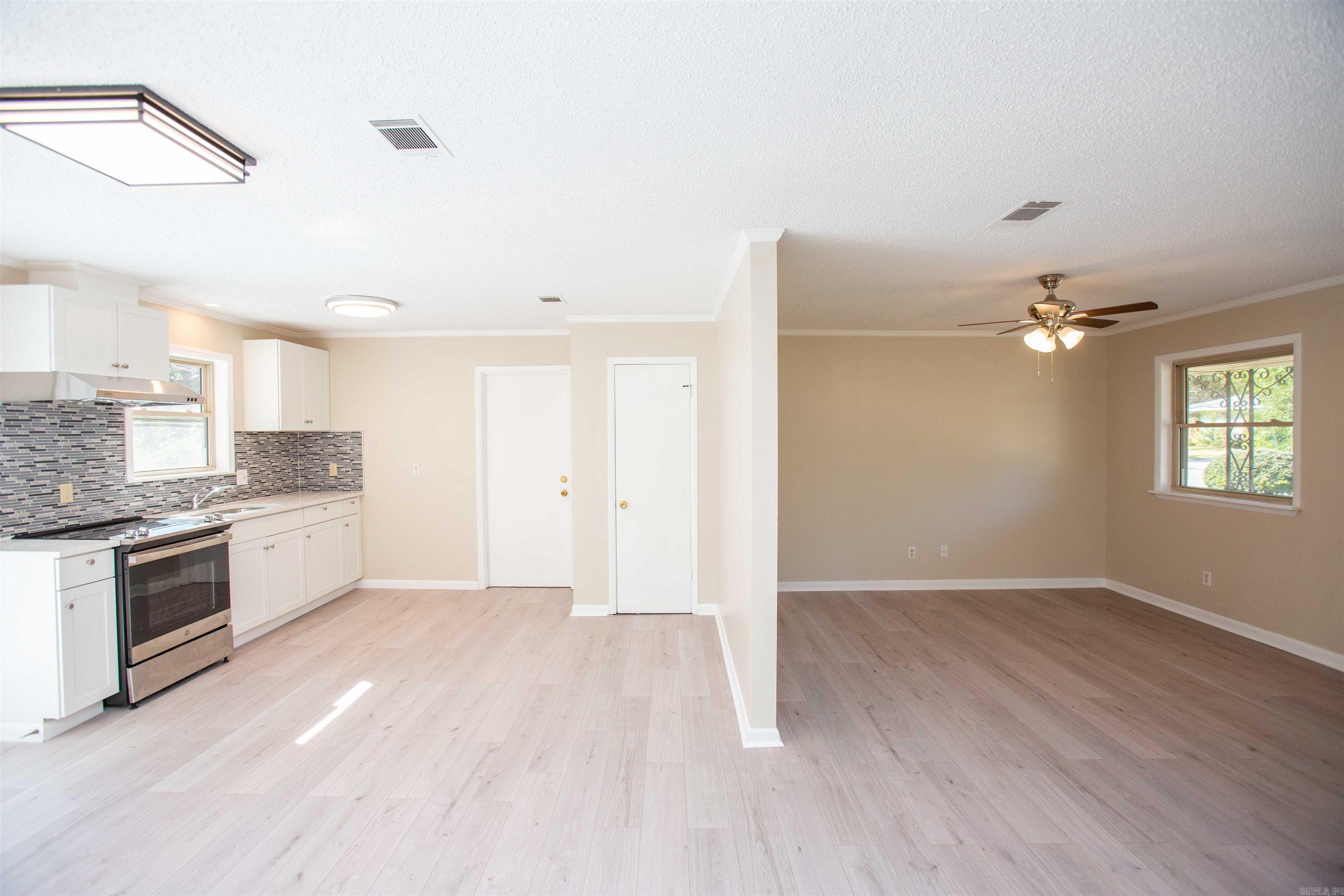 West Markham Heights - Residential Lease